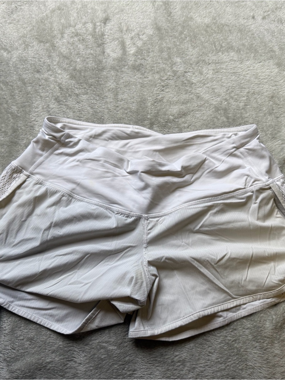 lululemon athletica White Performance Waistband Shorts
